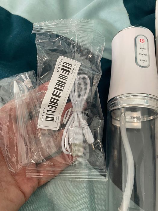 Уред за почистване на зъбен камък без зъболекар