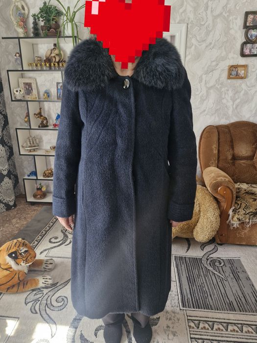 Пальто  зимнее  .