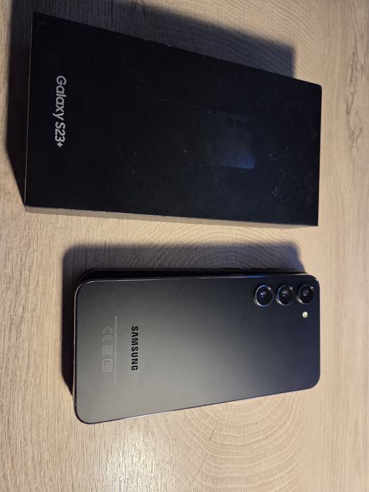 Продам Samsung Galaxy S23+ 512gb