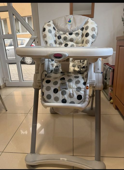 Acaun masa Pierre Cardin