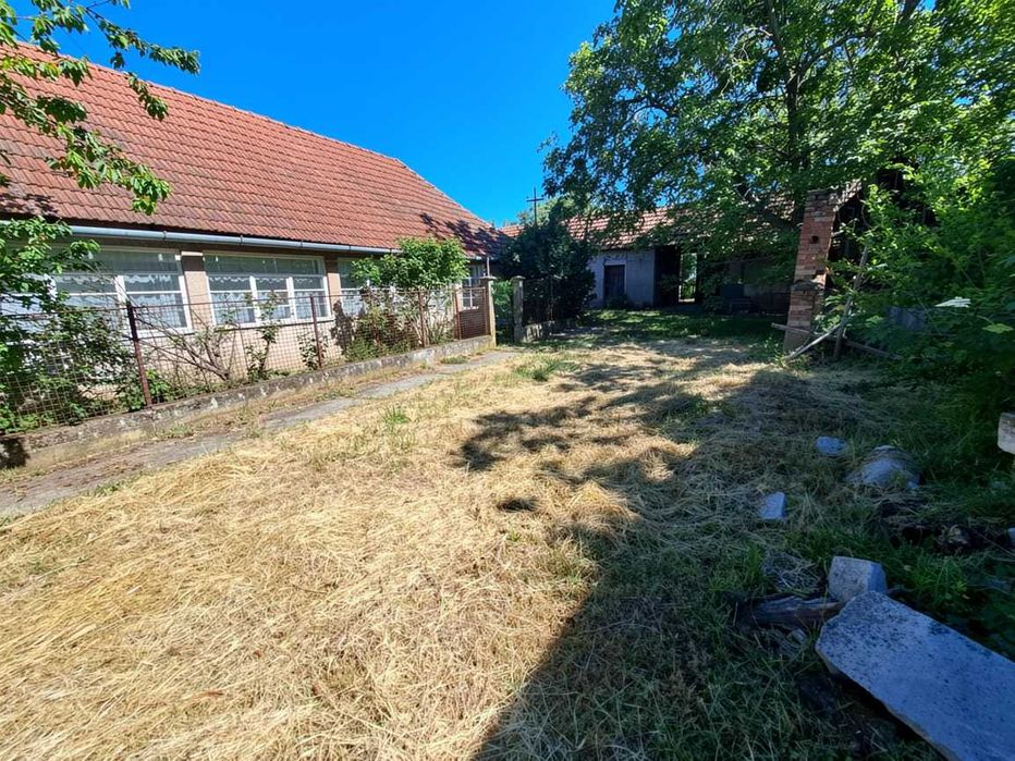 Casa de vanzare Sisterea