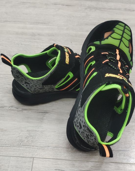 Детская обувь Skechers 34разм.