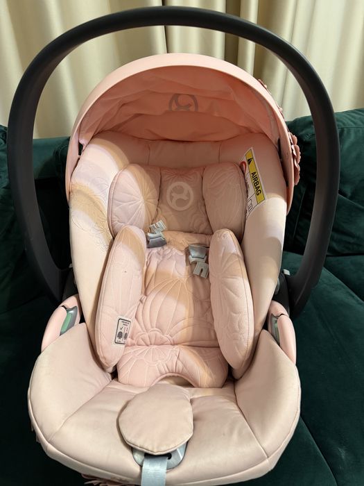 Scoica Cybex Platinum Flowers cu adaptori