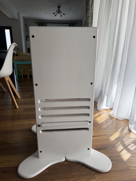 Turn de invatare din lemn masiv