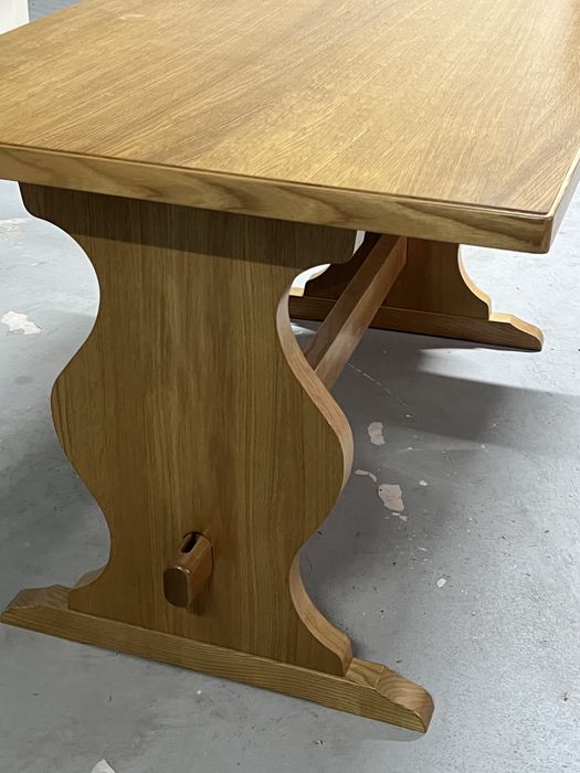 Masă din stejar masiv   NOUĂ