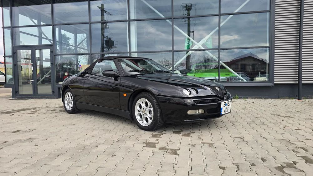 Alfa Romeo Spider 1996 benzină, 11.812 € — imagine 1