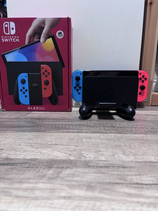 Nintendo switch oled + игра