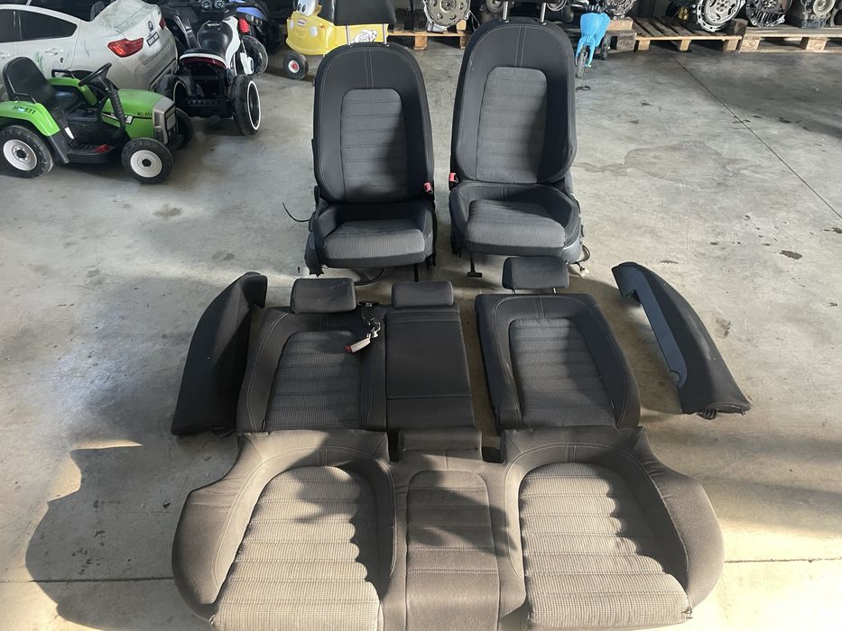 Scaune fata + bancheta + panouri VW Passat CC b6 b7 europa textil