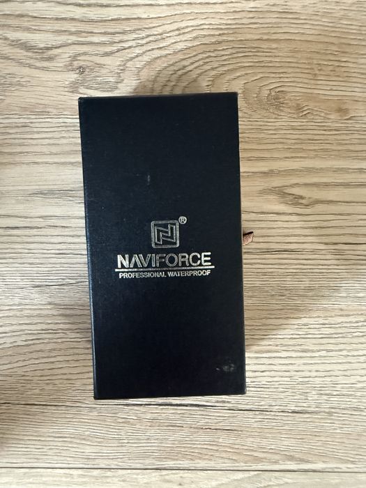 Продам новые часы Navi Force