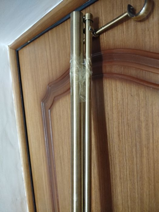 Металлические карнизы