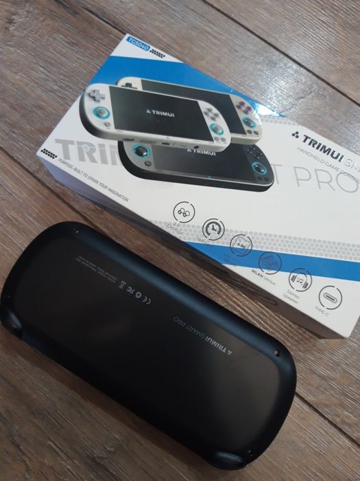 Продам игровую приставку