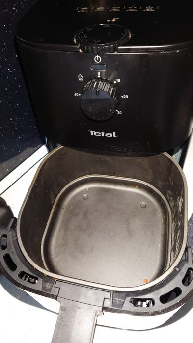 Tefal Фритюрник с горещ въздух