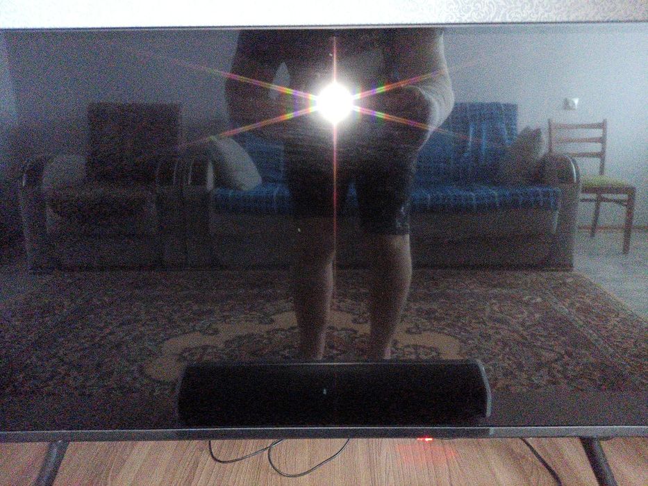 Телевизор  LG смарт.