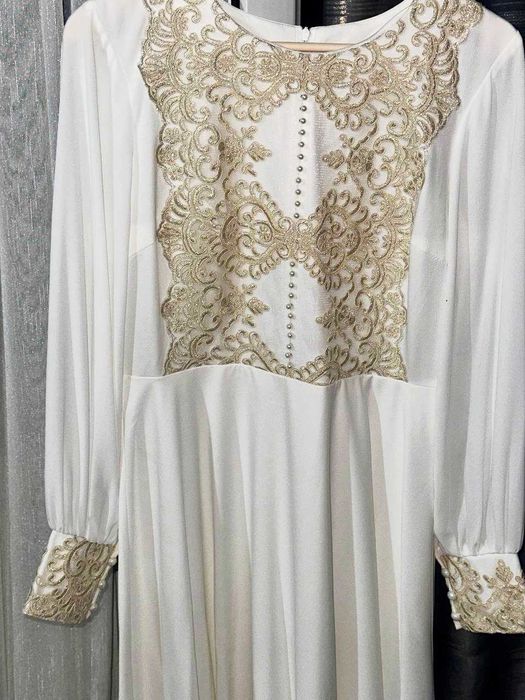 Белое Свадебное  Платье