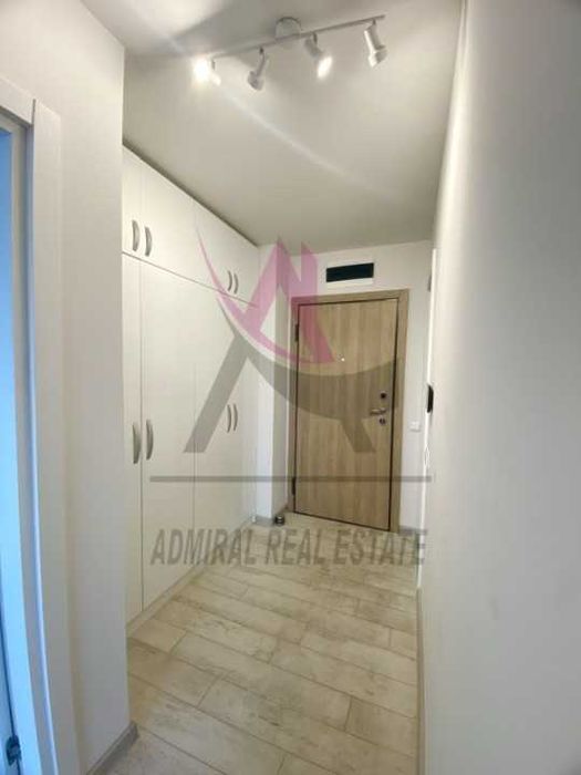 Продава се Двустаен апартамент в Варна, Бриз - 69 кв.м за 3696 €/кв.м - Снимка #7