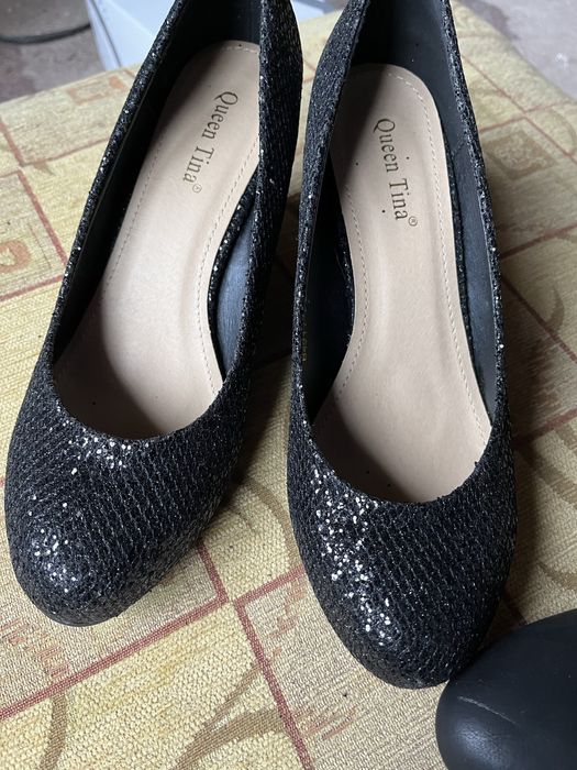 Дамски Обувки има нови и използвани