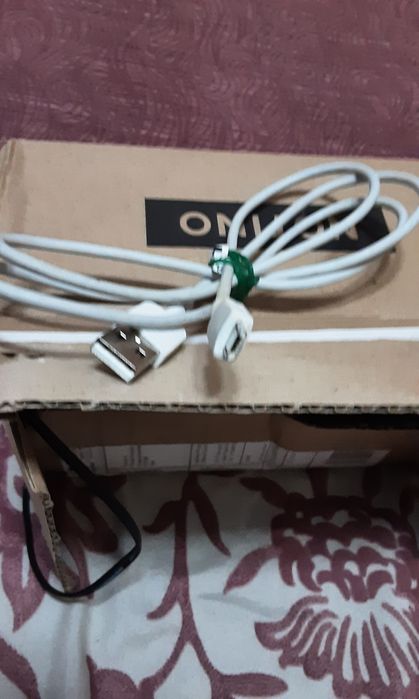 Casti telefon mobil , cabluri de incarcare