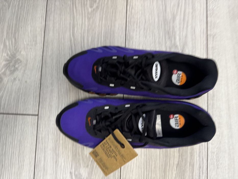 Adidasi nike Dn nr 42.5