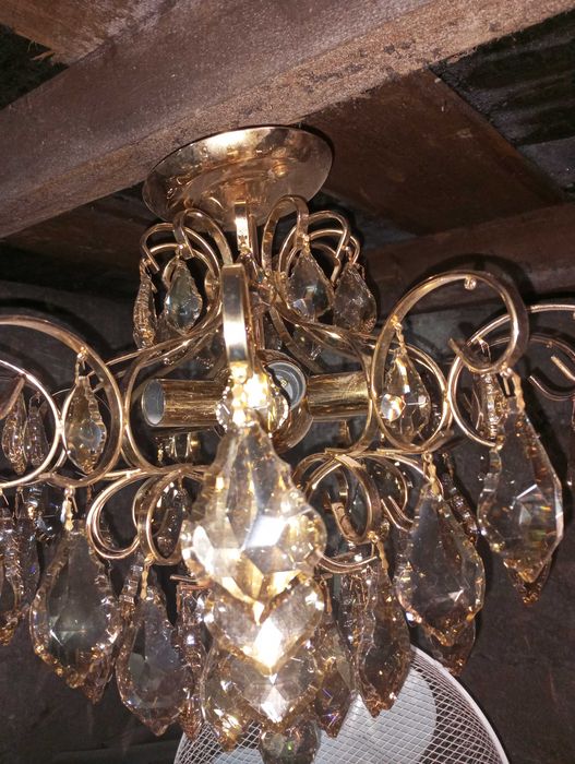 Люстра из горного хрусталя