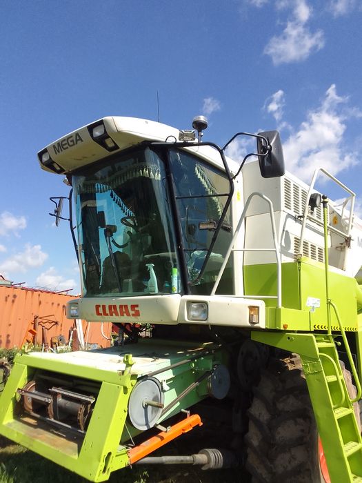 Продам Комбайн Class Mega 350