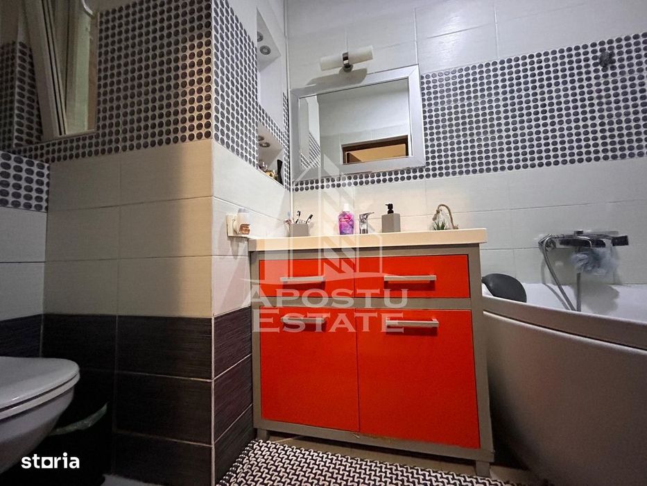 Proprietate cu loc de parcare in curte, modern in zona Odobescu