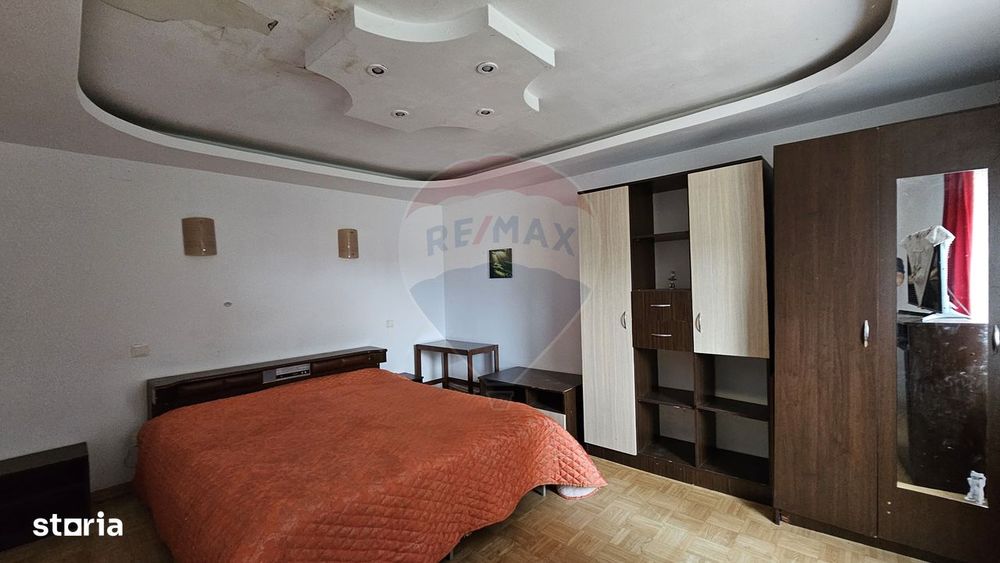 Casă / Vilă cu 5 camere de vânzare in Udești-Chilișeni, Suceava