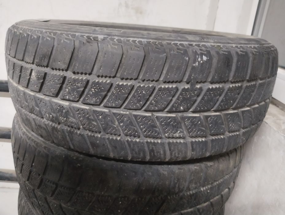 Продам шины 1  пишете только ватсап