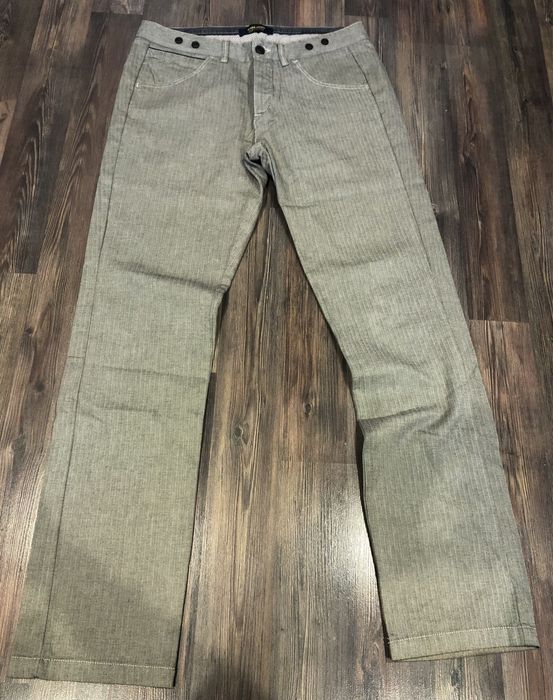 Нови оригинални панталони Zara