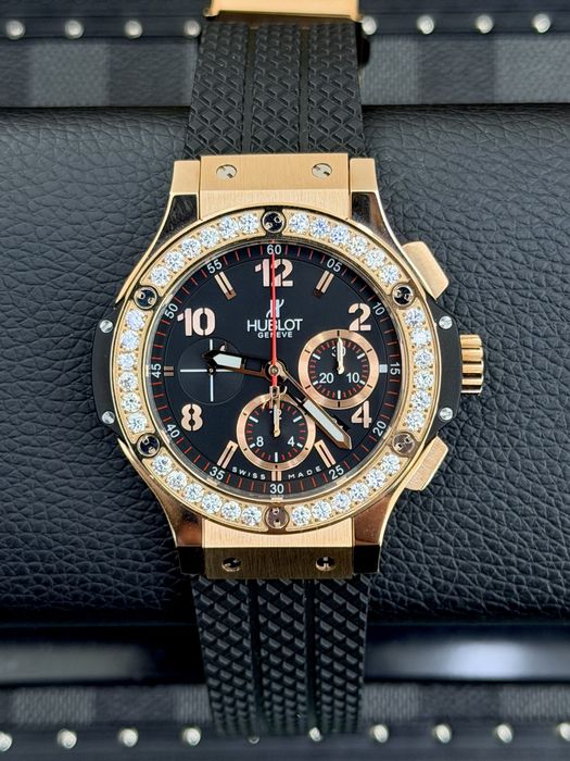 Hublot Big Bang Gold Diamond 44mm