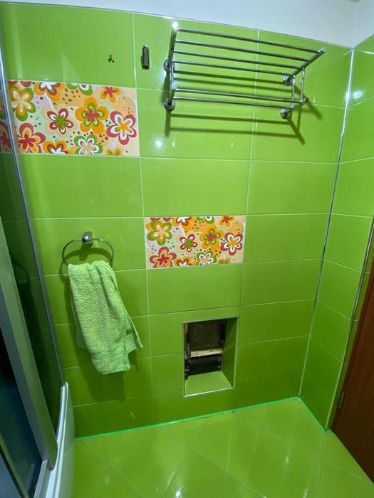 Proprietar, vand apartament cu 2 camere in Baile Herculane