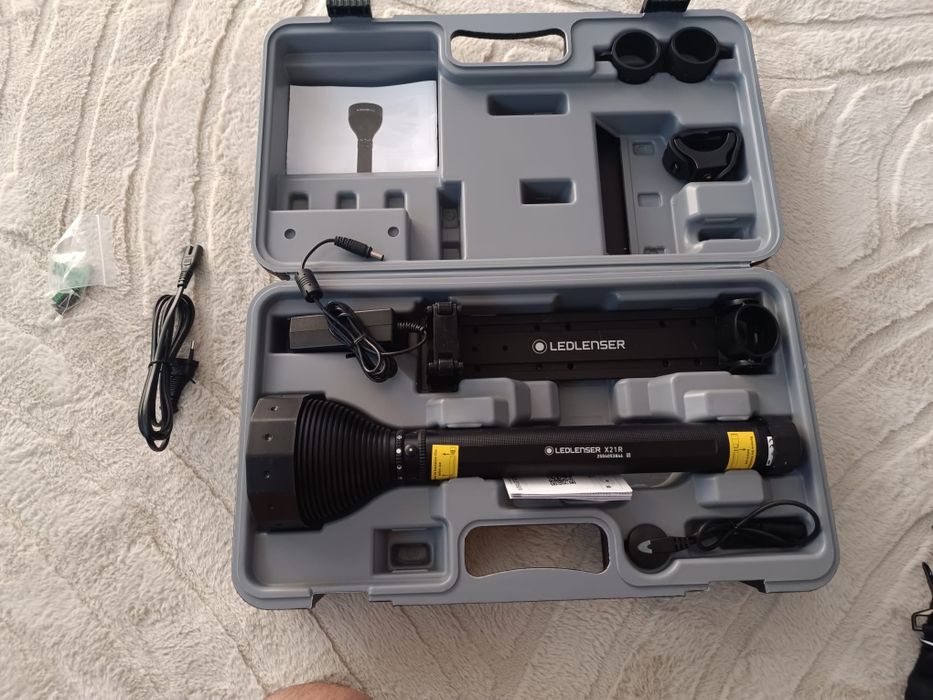 Lanterna reincarcabila, LEDLENSER    X21R, 5000 lumeni, IP54, cap