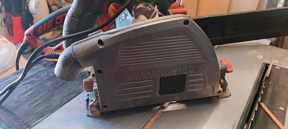 Аксесоари за потопяем циркуляр Parkside с релси – капачка и държачи