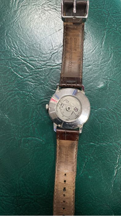 Продам часы механические