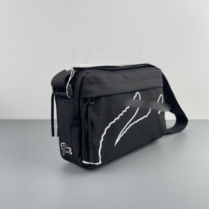 Две барсетки.