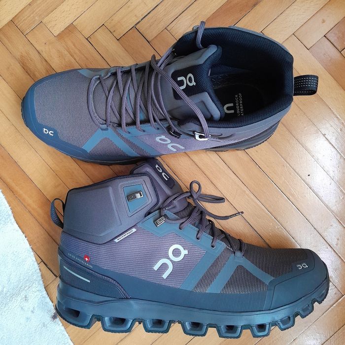 Ghete On cloud nu Columbia nu Quechua