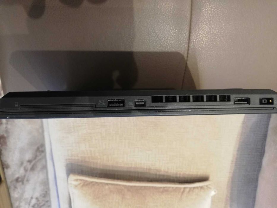 Лаптоп Lenovo ThinkPad t450 i5  500 GB  SSD