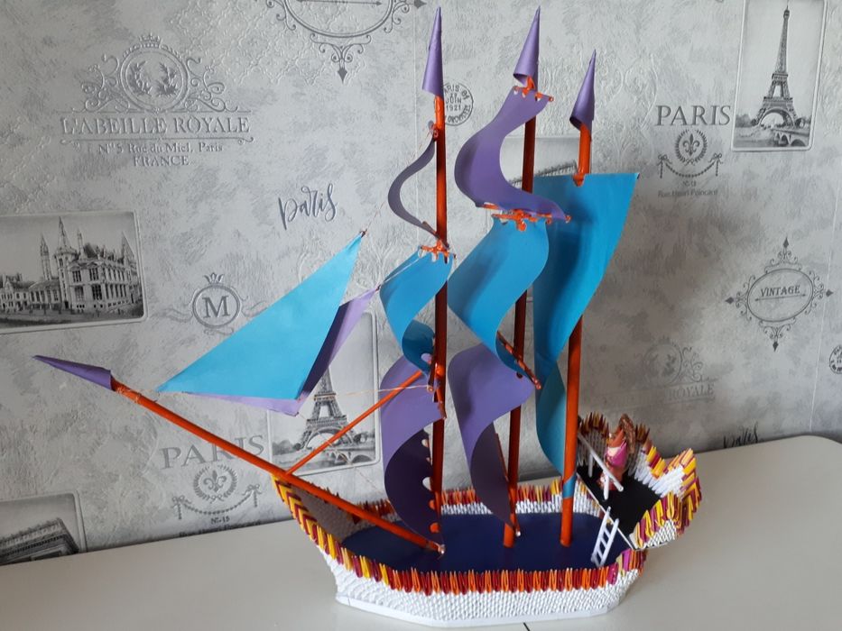 Рисунки и поделки