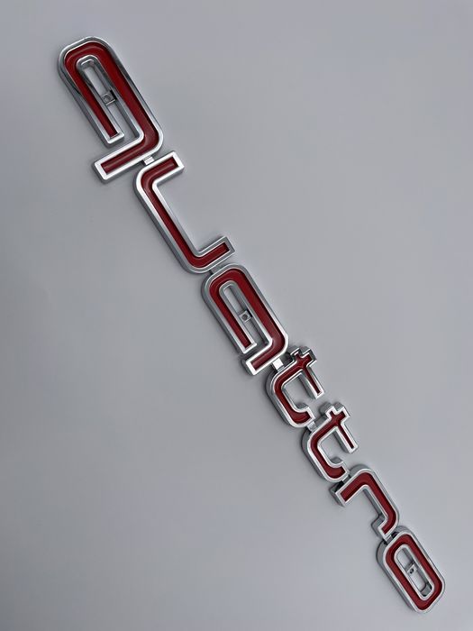 Emblema Audi Quattro Grila