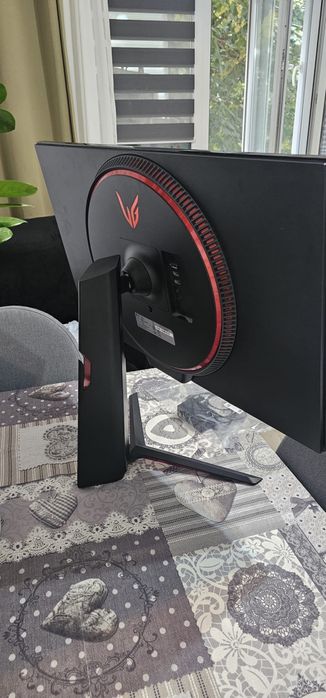 Monitor gaming LG