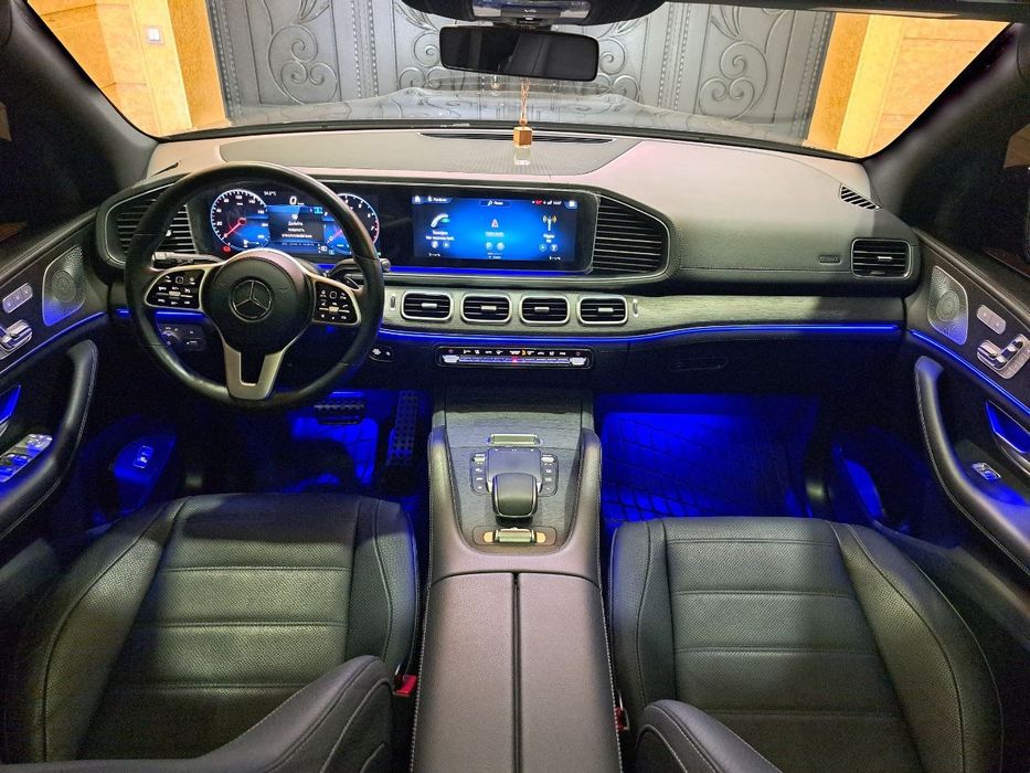 Ассалому алейкум Mercedes Benz срочно сотилади gls 450