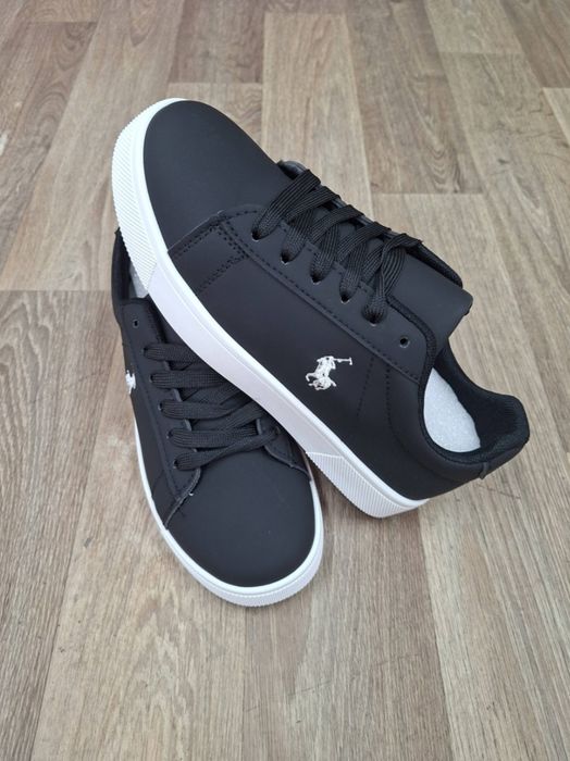 Кроссовки кеды 40-41 новые