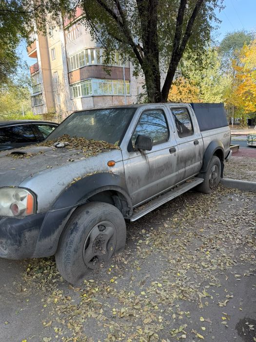 Nissan NP300 нисан продам