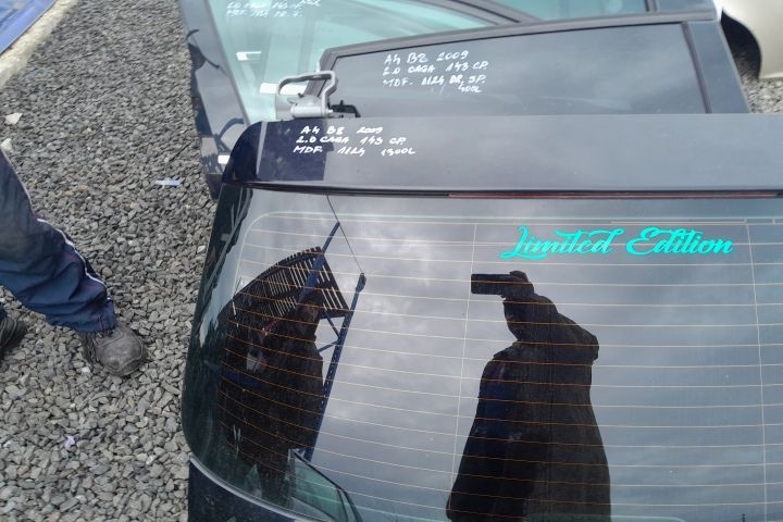 Hayon COMBI Audi A4 B8/8K [2007 - 2011] wagon 5-usi 2.0 TDI MT (143 h