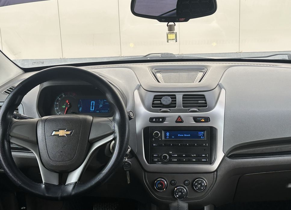 Продам шевроле кобальт автомат