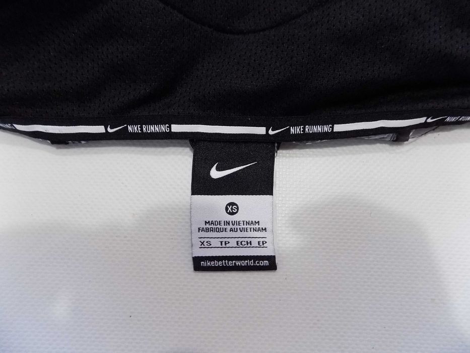 нов суитчър nike ветровка блуза фанела горнище дамски оригинален L/XS