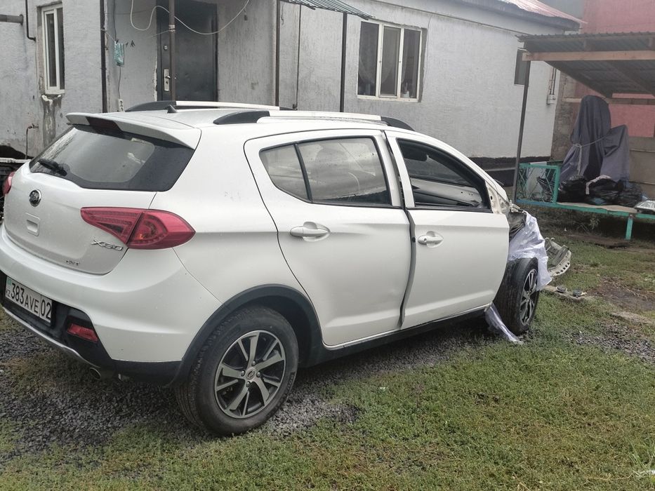 Лифан Х 50 на запчасти