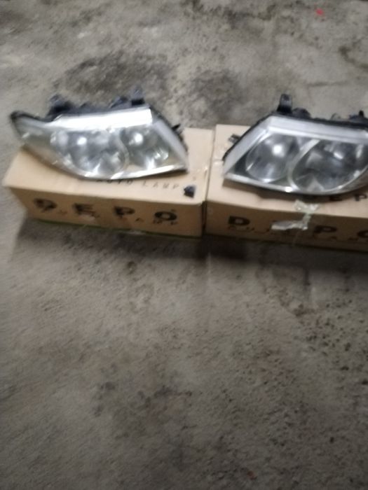 Продам фары на альмера классик.