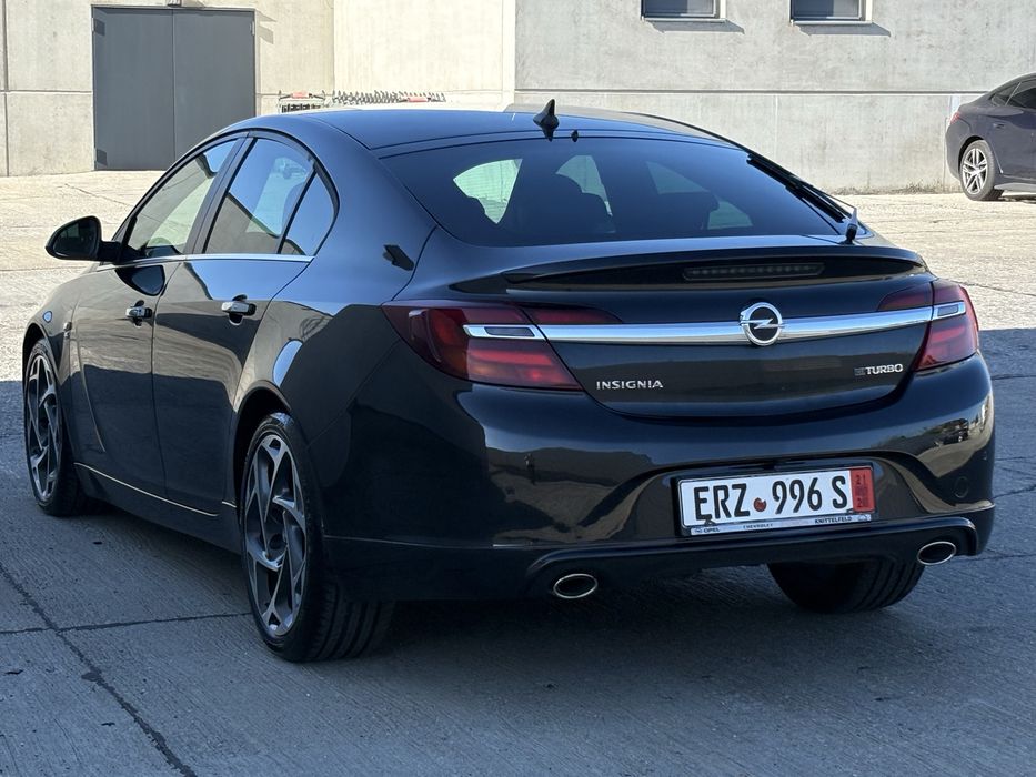 OPEL Insignia ~ 2014 ~ OPC Line ~ FULL OPTIONS ~ BiTurbo 194CP ~ Lane Assist - Side Assist ~ BOSE ~ Ventilatie ~ Camera spate ~ Led Xenon ~ Webasto ~