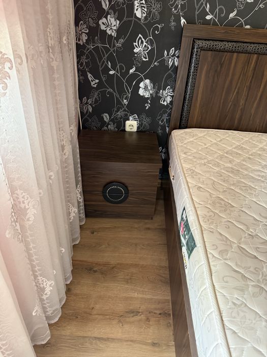 Луксозна спалня комплект – отлично състояние + ПОДАРЪК огледало