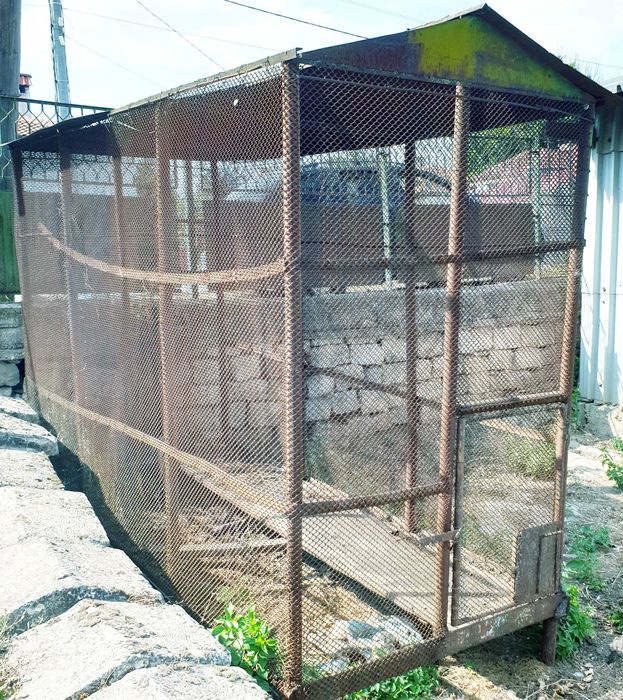 Метален кош за съхранение на царевица и други земеделски култури